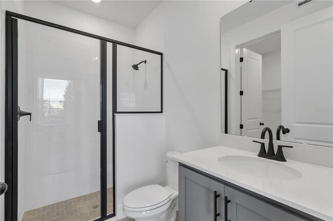 Building Photo - 15381 Hamlin Pk Dr