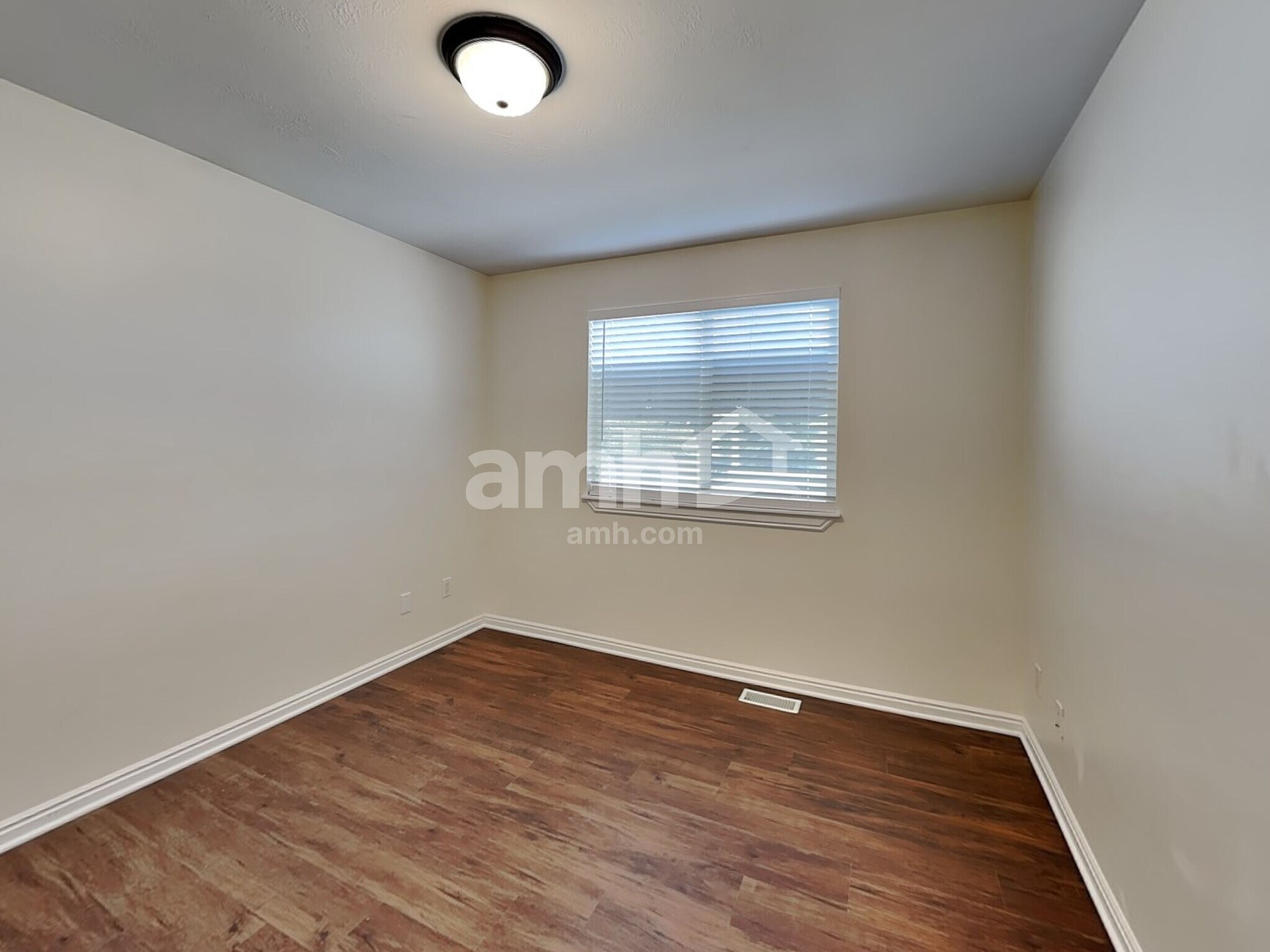 Building Photo - 6955 Jordan Cl Cir