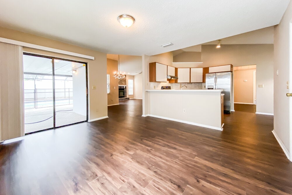 Building Photo - 8905 Bayaud Dr
