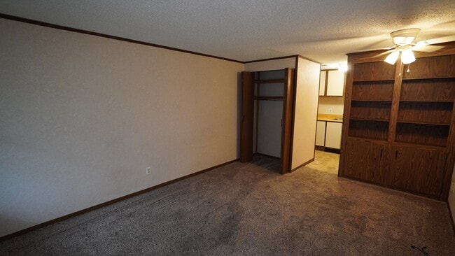 Building Photo - 35 Apple Run Ln