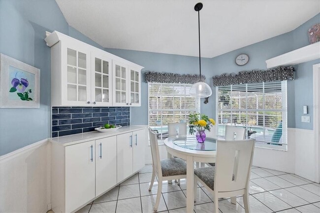 Building Photo - 11 Amberjack Ln