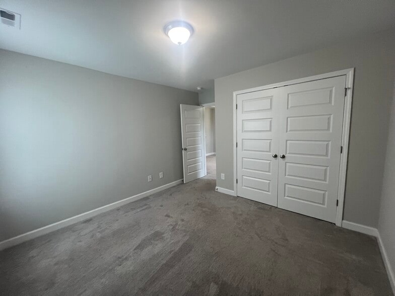 Bedroom 3 - 620 Ballance Rd