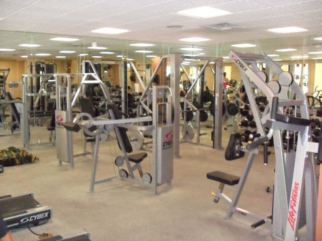 Building Photo - Meridian Fully Furnished Condo with Pool view.