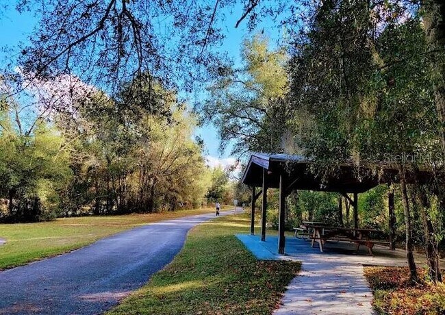 Building Photo - 3286 W Crandon Dr