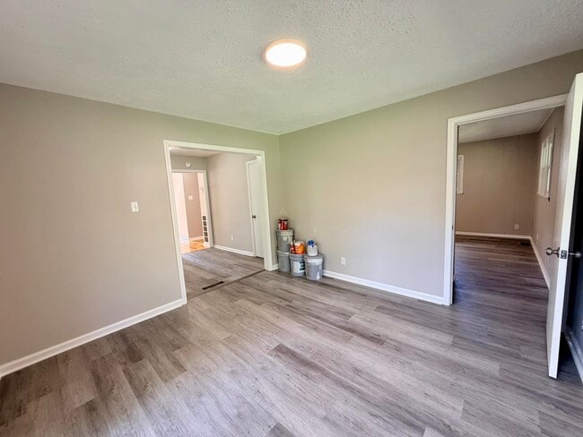 Building Photo - 3420 Candy Dr