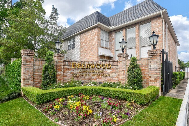 Primary Photo - 2230 S Piney Point Rd