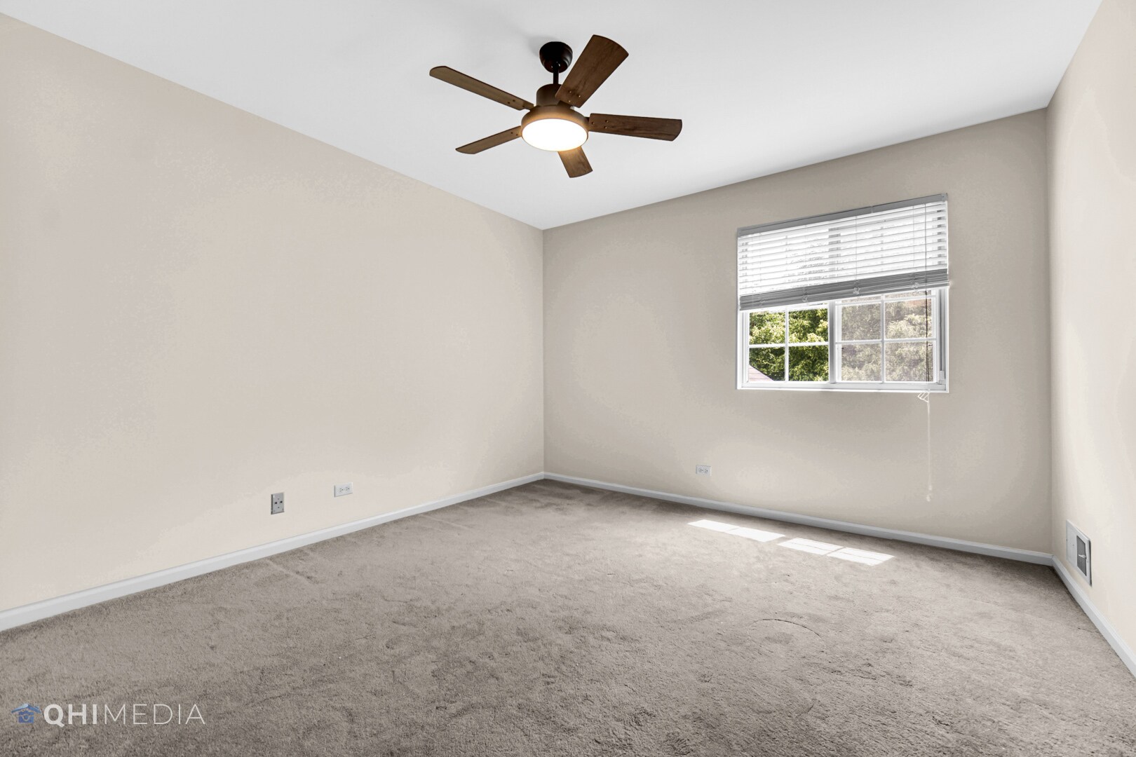 Building Photo - 425 Monmouth Ct