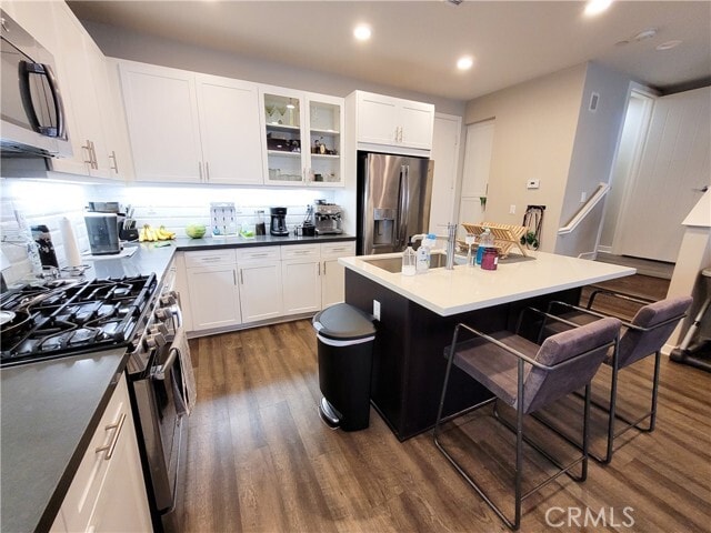 Building Photo - 146 Finch
