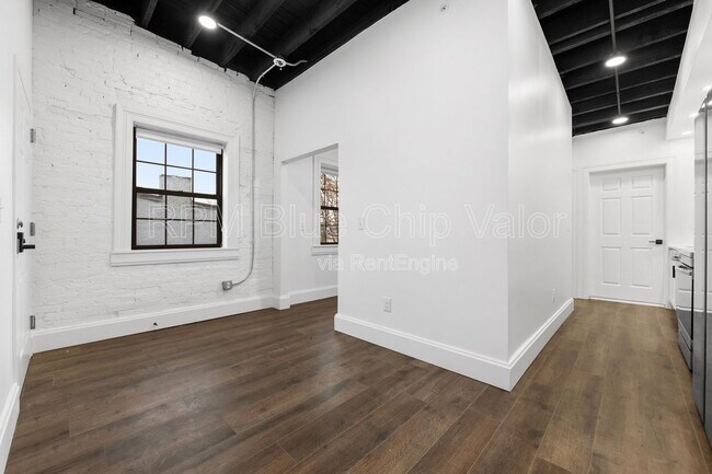 Building Photo - 2151 Colerain Ave