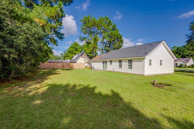 Building Photo - 308 Barrister Cir
