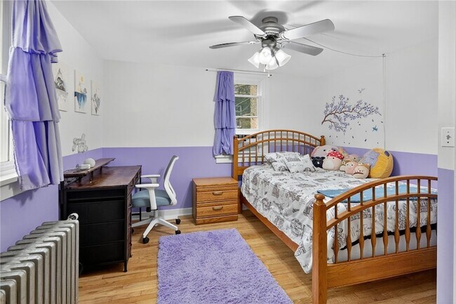 Building Photo - 204 Roat St