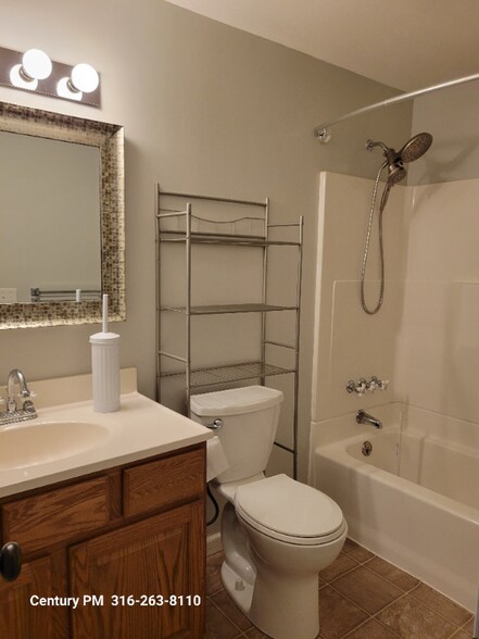 Building Photo - 16 Cedar Pointe Ct