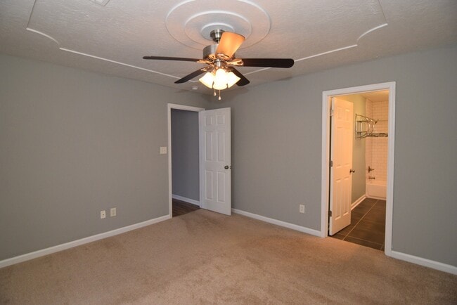 Building Photo - Granite - Stainless Steel - Fireplace - Fe...