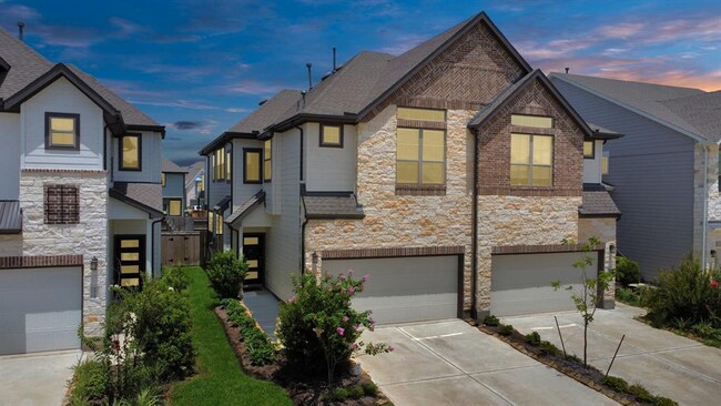 Building Photo - 9423 Starlight Oak Dr