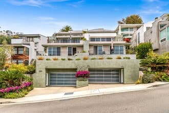 Building Photo - 3 Bed 3 Bath Ocean View, Penthouse "Mark Singer" Residence in Downtown Laguna Beach