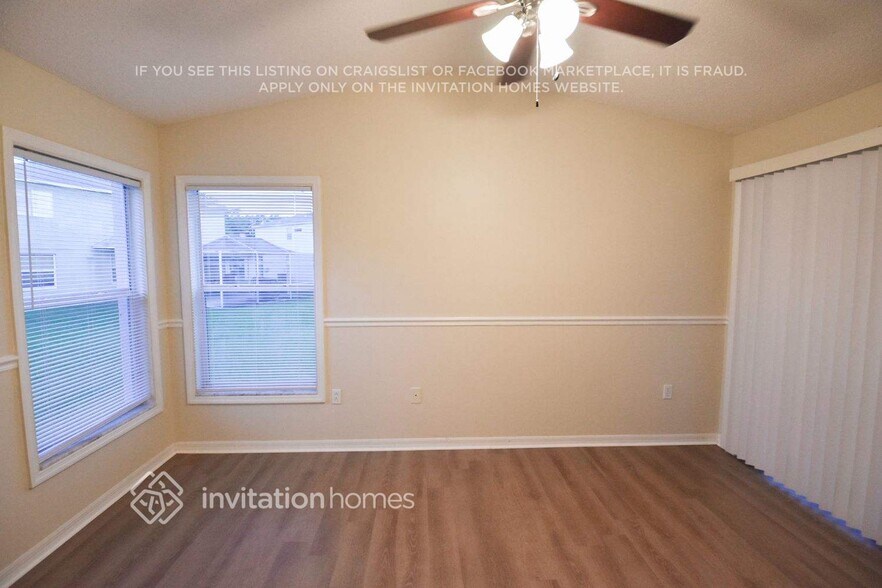 Building Photo - 27500 Waikiki Ct