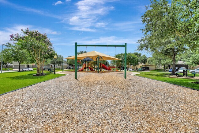 Building Photo - 18226 Coreland Ln
