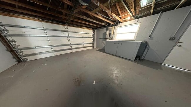 Building Photo - 8240 Krag Dr
