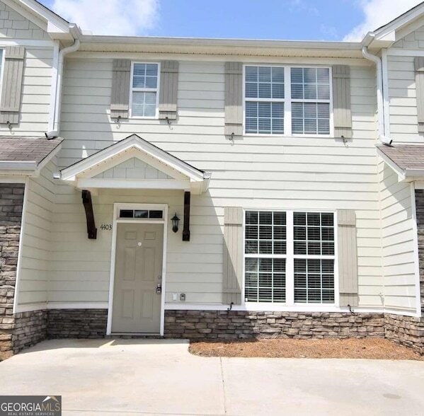 Primary Photo - 4403 Stone Gate Way