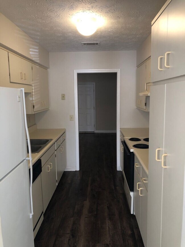 Building Photo - 1437 14th St