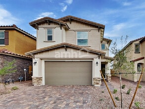 Building Photo - 132 Charmante Tulip Ln