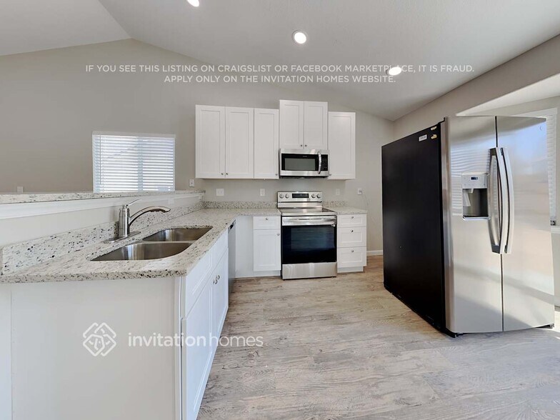 Building Photo - 8317 Syrabi Pl