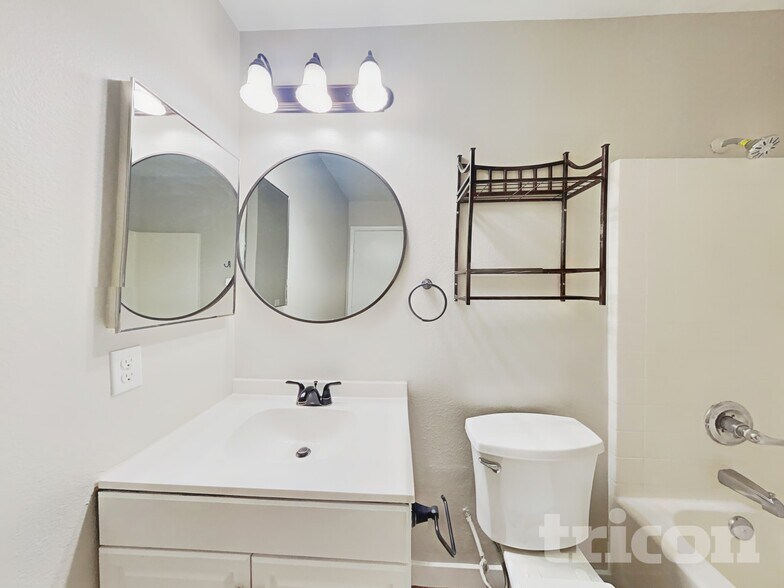 Building Photo - 331 Judith Ann Ct