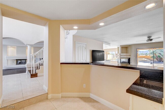 Building Photo - 2707 Mallard Landing Ave