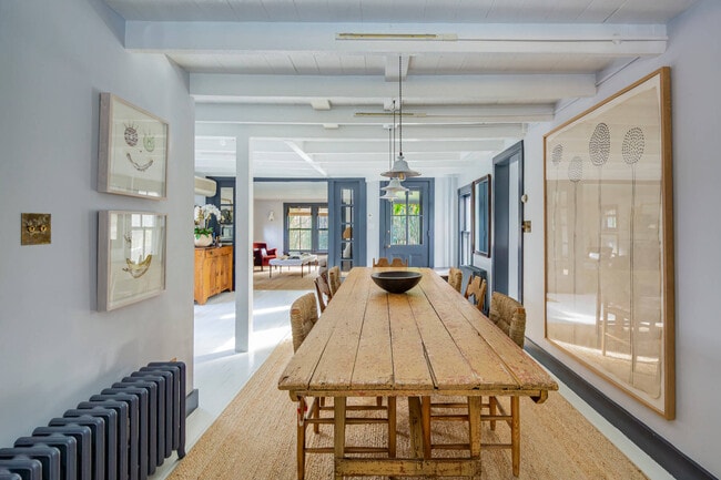 Building Photo - 93 Schellinger Rd