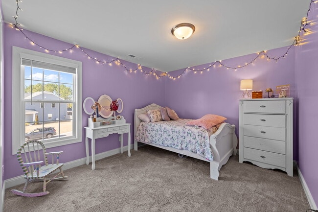 Building Photo - 878 Stormy Gale Ln