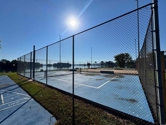 Building Photo - 5371 Central Ave