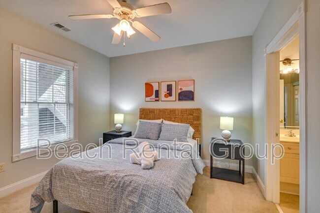 Building Photo - 4882 Luster Leaf Cir