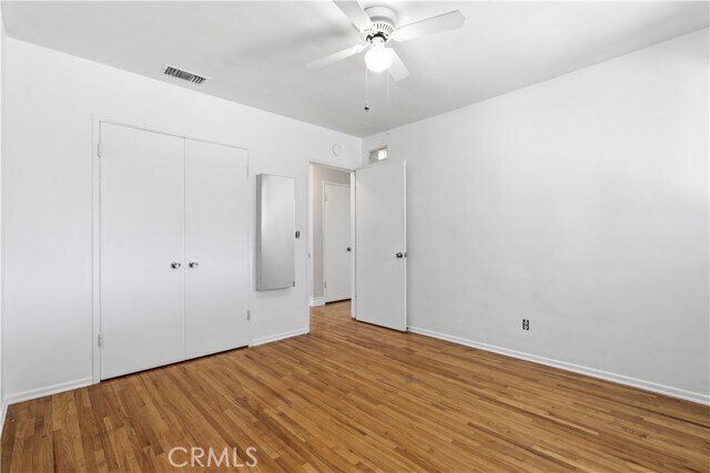 Building Photo - 9859 Arleta Ave