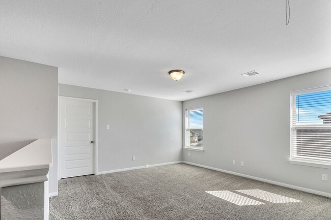 Building Photo - 227 Kellys Heroes Wy