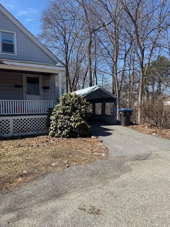 Building Photo - 12 Lincoln Pl