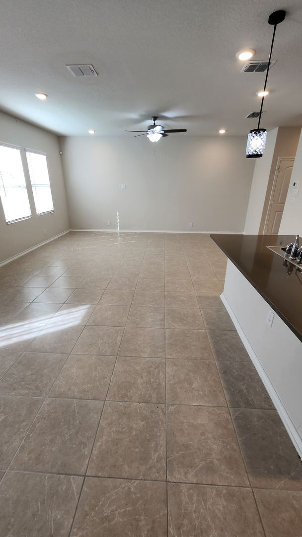 Building Photo - Beautiful 4BR Home for Rent in Cypress Trails – Near Medical Center