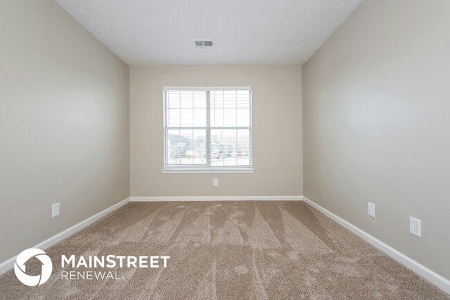 Building Photo - 6584 Planters Ct