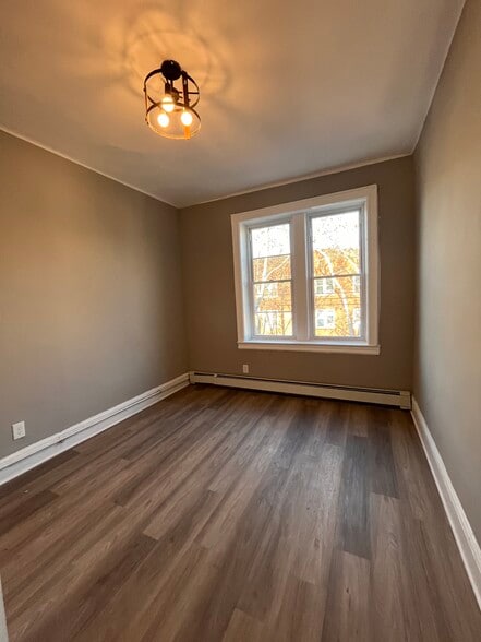 237 Lexington Ave 3R - 243 Lexington Ave