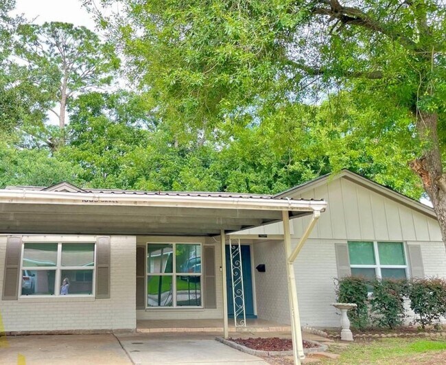 Primary Photo - 1309 Orrel Dr
