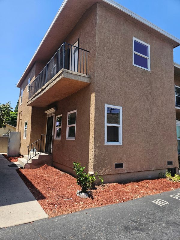 Building Photo - 7110 Somerset Blvd