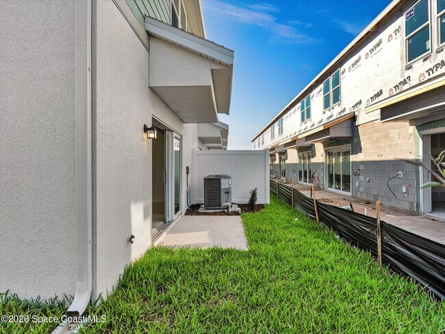 Building Photo - 4321 Jetty Ln