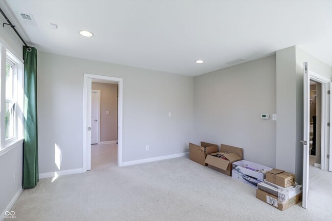 Building Photo - 14375 Trahan Dr