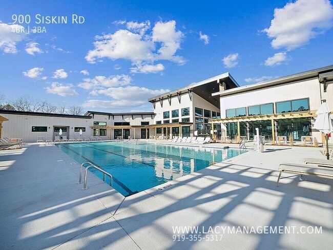 Building Photo - 900 Siskin Rd