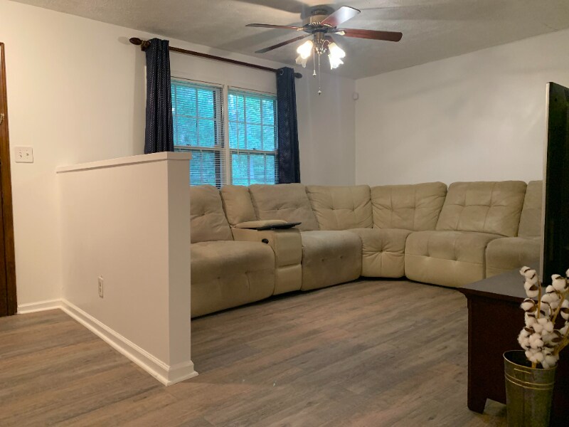 Building Photo - 4251 Mink Livsey Rd