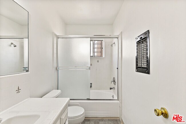 Building Photo - 2332 S Beverly Glen Blvd