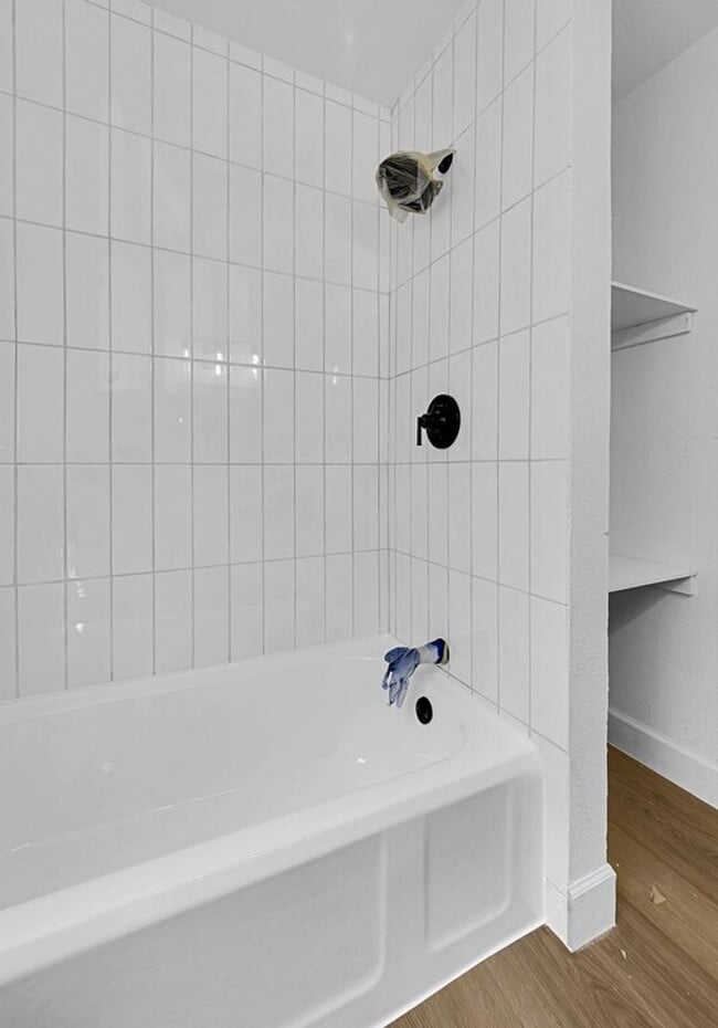 Building Photo - Beautifully maintained 2-bedroom, 1-bathroom house in Waco