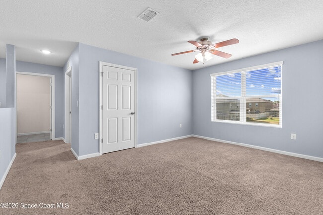 Building Photo - 402 Moray Dr