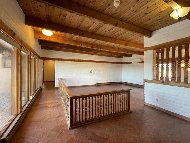 Building Photo - 311 Portrillo Dr