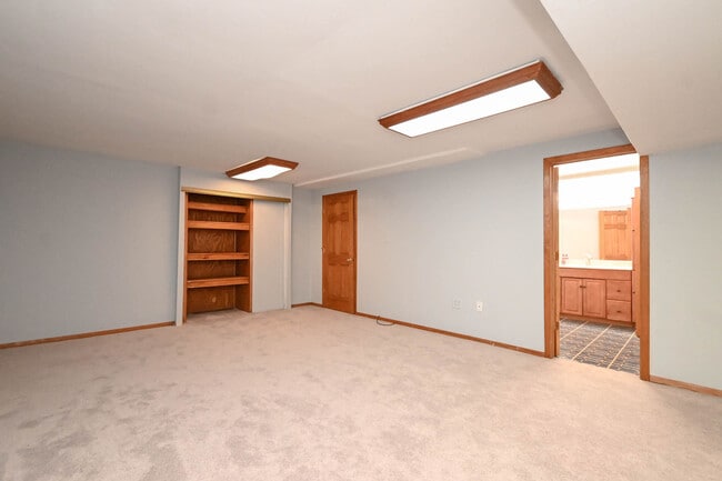Building Photo - 5495 Chapel Hill