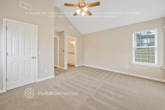 Building Photo - 1108 Pin Oak Dr